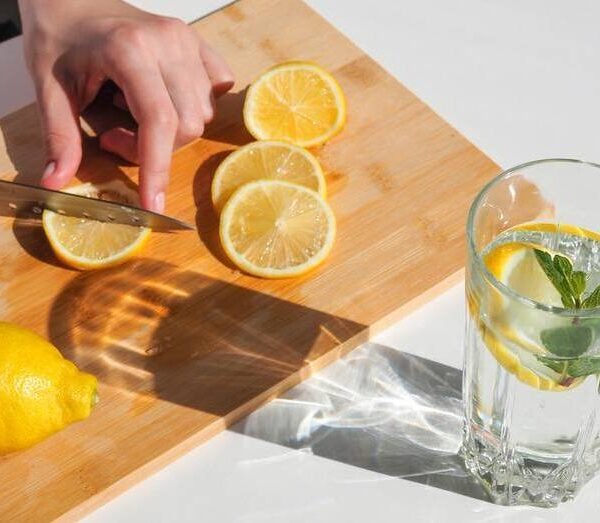 Simple tips to stay hydrated with healthy juices…